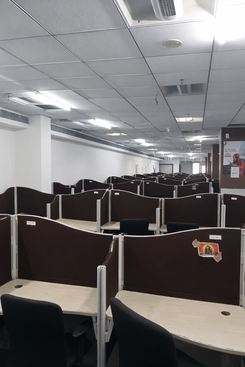Cubicle workstations at Elite Co-Working Indore for large teams